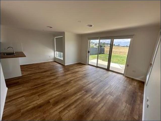 Townhouse for rent in Oberon, New South Wales