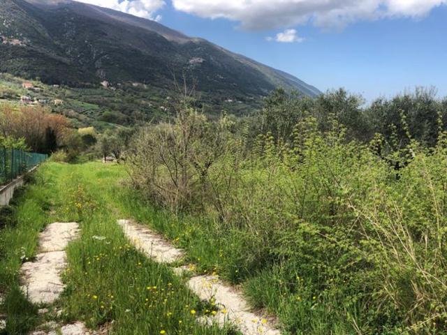 Terreno in vendita a Roccadaspide, Campania