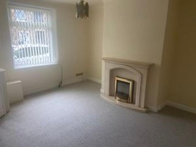 House for rent in Firgrove, Burnedge