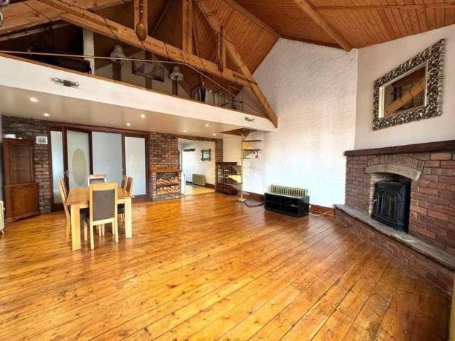 Apartment for rent in High Crompton, Oldham