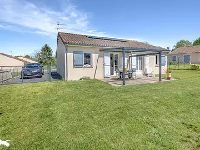 Maison vente à Rochechouart