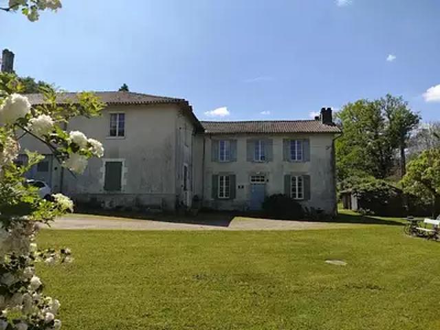 Maison vente à Rochechouart