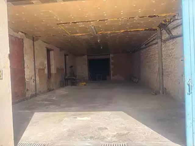 Garage location à La Roselière, Rochefort