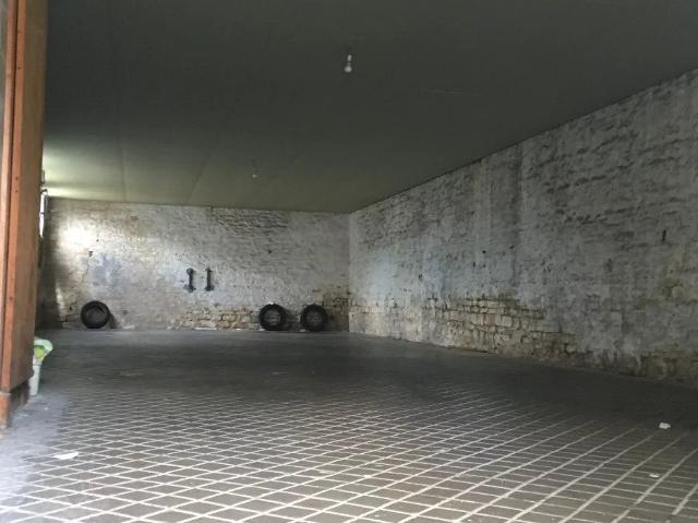 Garage location à France métropolitaine, Rochefort