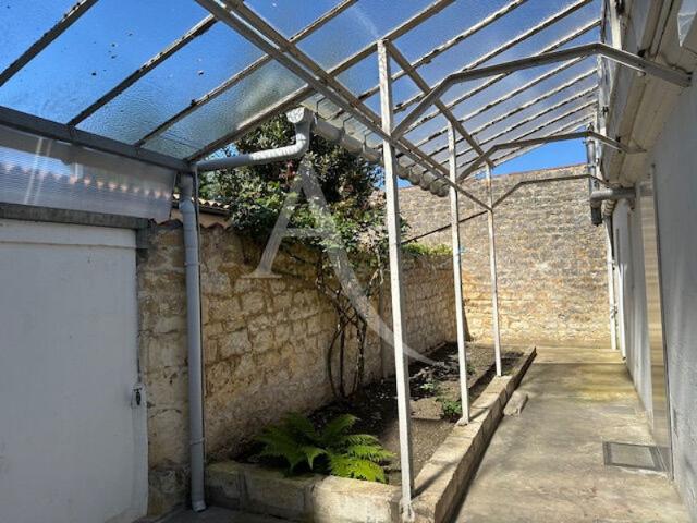 Maison vente à France métropolitaine, Rochefort