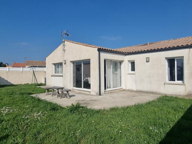 Maison location à France métropolitaine, Rochefort