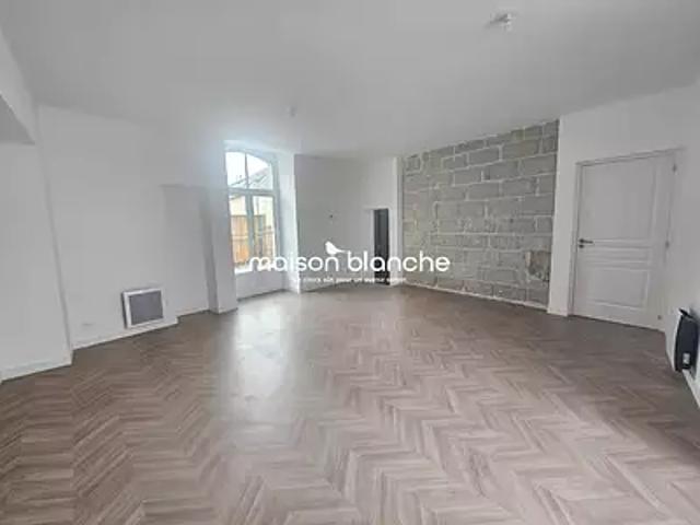 Maison location à Le Port, Rochefort-sur-Loire