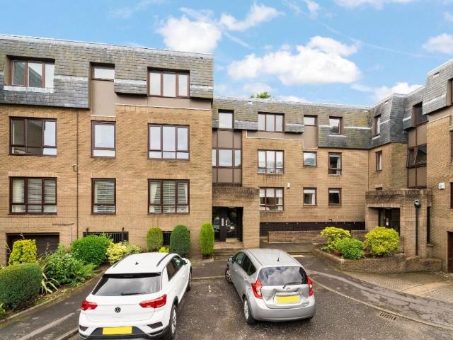 Apartment for rent in Comely Bank, Craigleith