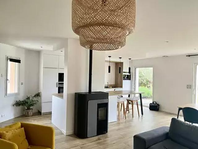 Maison vente à La Roche-sur-Yon, Rocheservière