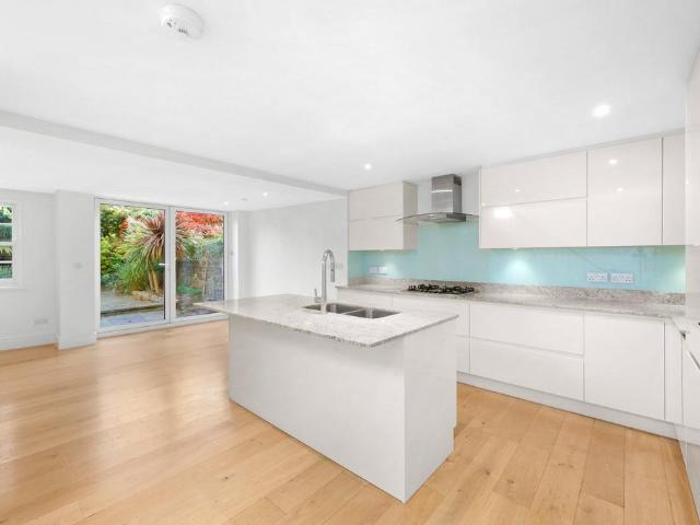 House for rent in Kentish Town, Greater London