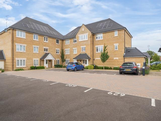 Apartment for rent in North Heath, Horsham