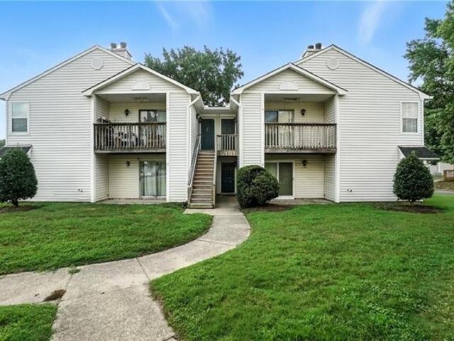 Condo for sale in Chesapeake