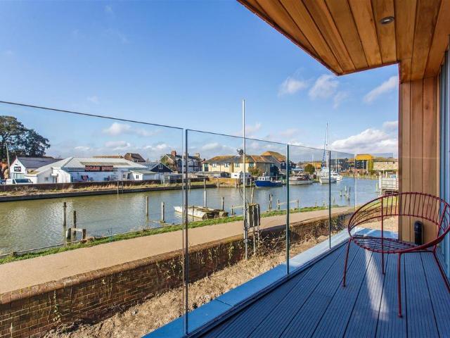 House for rent in Heathlands, East Sussex