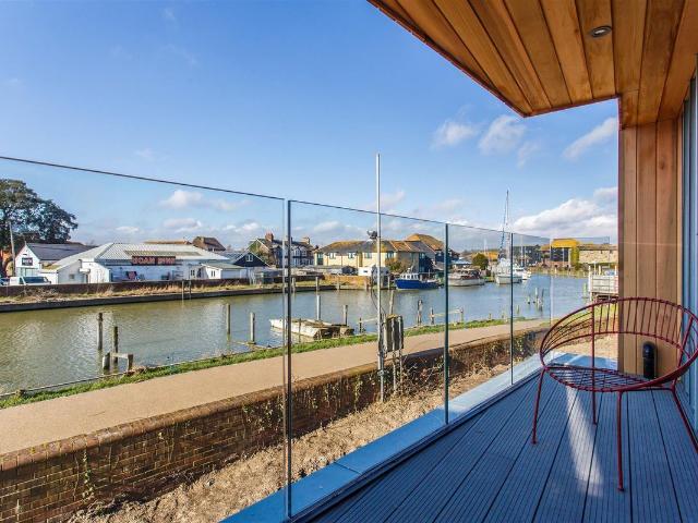 House for rent in Heathlands, East Sussex