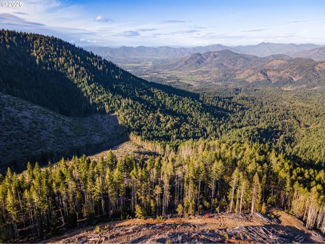 Land for sale in Josephine County, Oregon