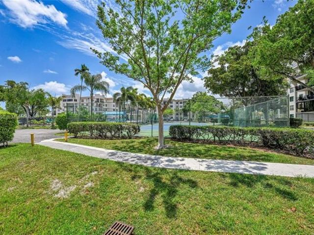 Condo for sale in Tamarac