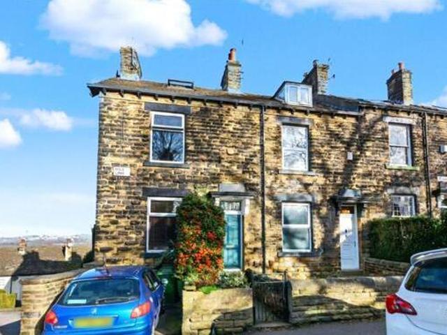 House for sale in Farsley, Leeds