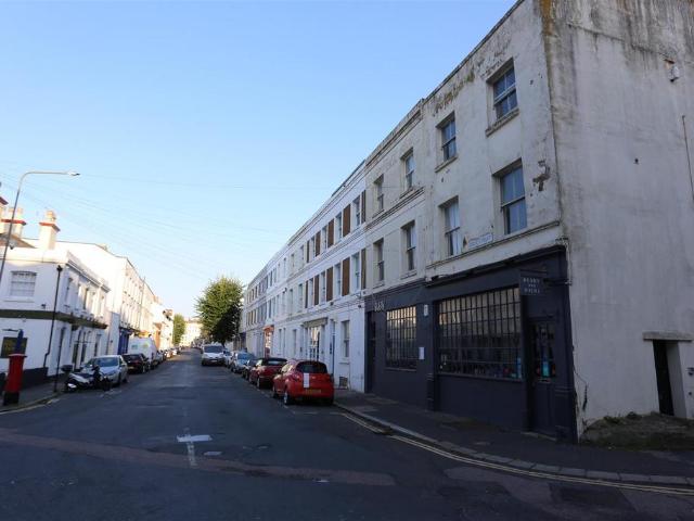 House for rent in Whitehawk, Brighton & Hove