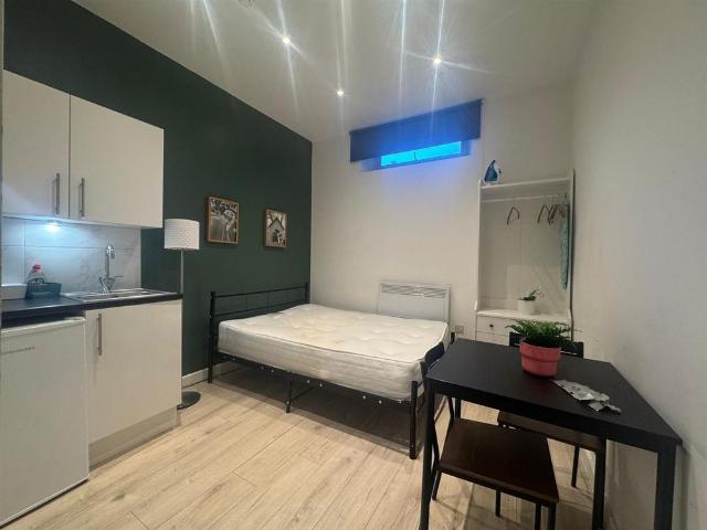 Studio for rent in Finsbury Park, Greater London
