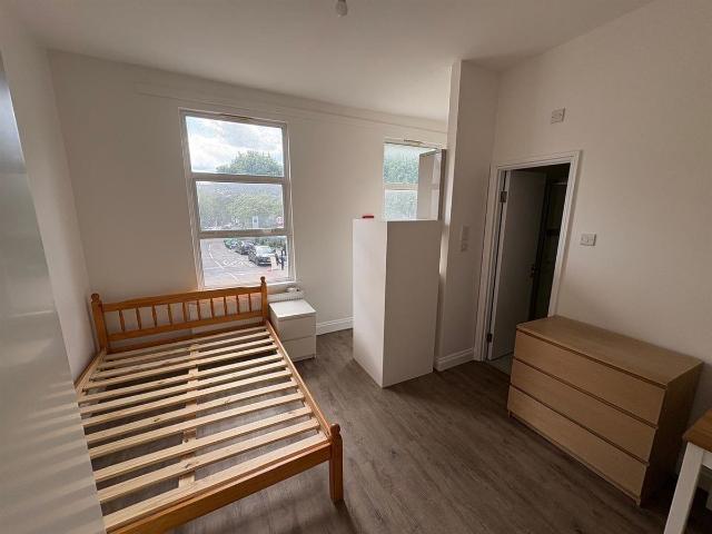 Studio for rent in London Borough of Islington, Greater London