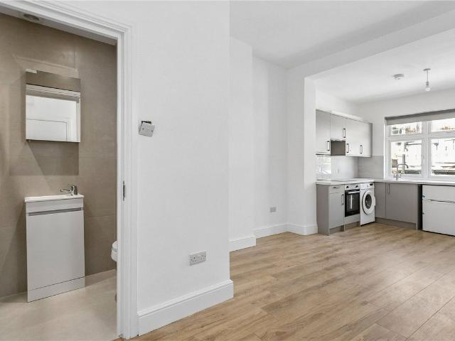 Studio for rent in Finsbury Park, Greater London
