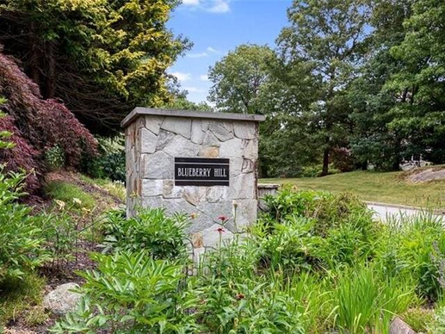 Land for sale in East Greenwich, Kent County