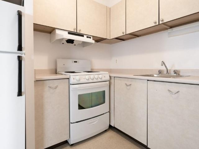 Apartment for rent in St. Leonard's, Quebec
