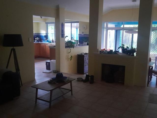 Room for rent in Cockburn, Western Australia
