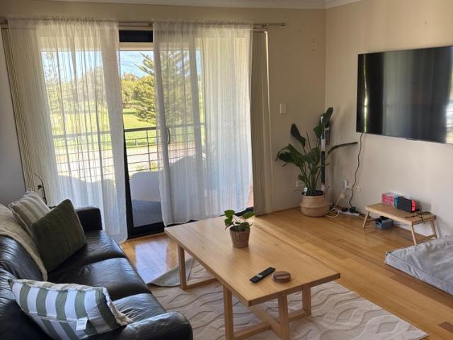 Room for rent in Cockburn, Western Australia