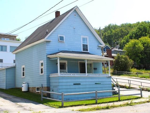 House for sale in New Hampshire