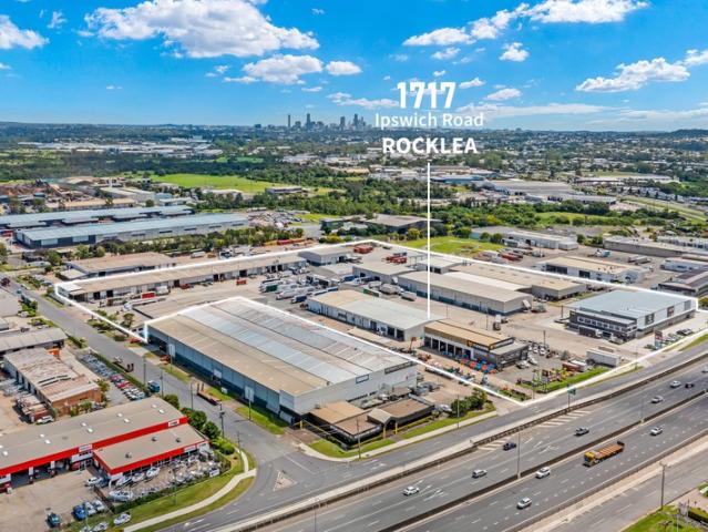 Warehouse for rent in Toombul, Queensland