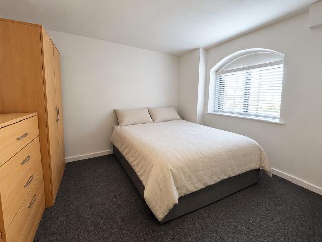 Apartment for rent in Bellevue, Southampton
