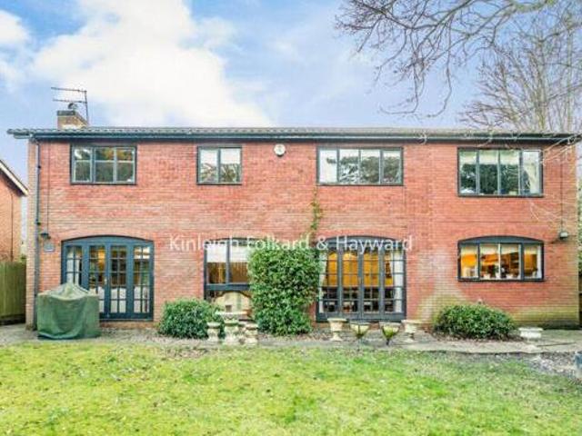 House for sale in Hertfordshire