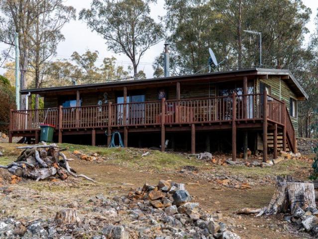 House for sale in Interlaken, Tasmania
