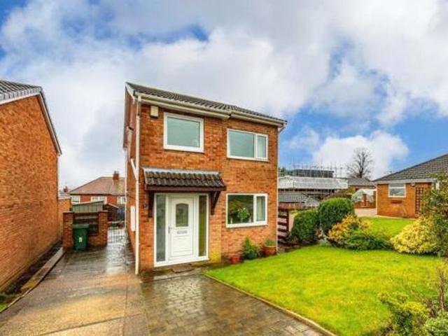 House for sale in Staincross, South Yorkshire