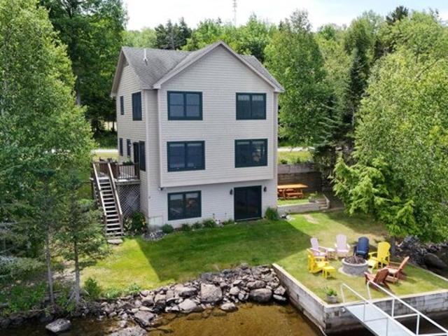 House for sale in Maine