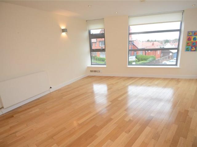 Apartment for rent in Heswall, Wirral