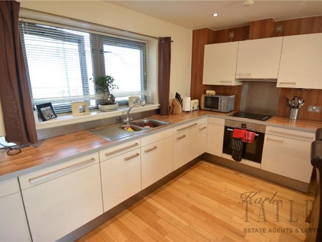 Apartment for rent in Heswall, Wirral