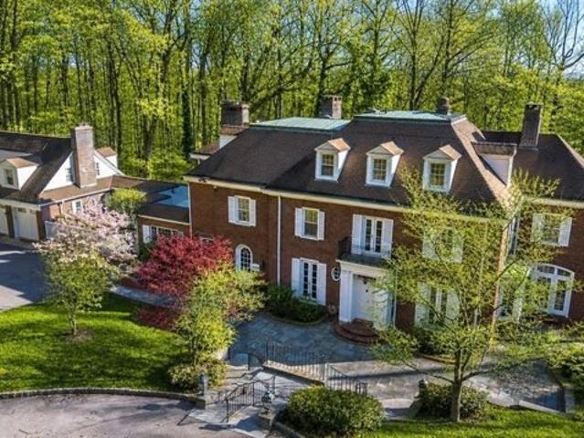House for sale in Llewellyn Park, West Orange