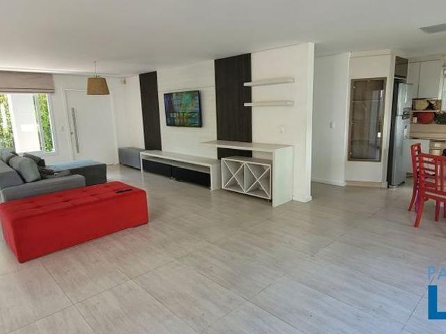 Casa aluguel em Região Geográfica Imediata de Florianópolis, Desterro