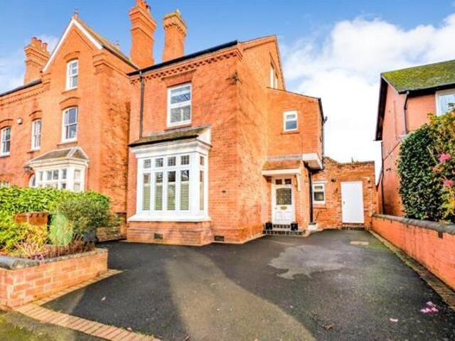 House for sale in Foxholes, Rushock