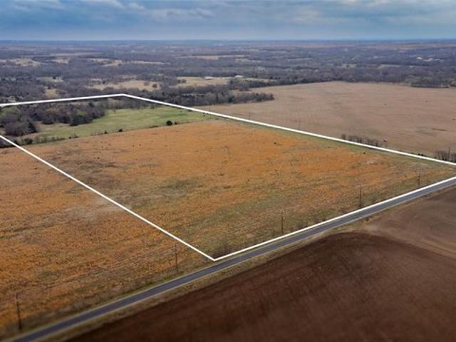 Land for sale in Whitesboro, Texas
