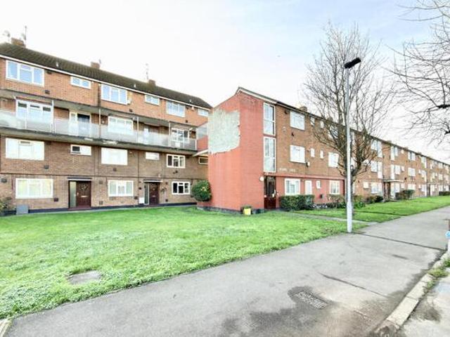 House for rent in Lyons, Greater London