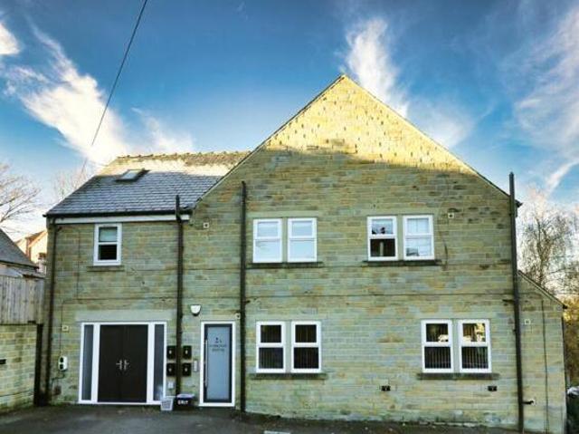 House for sale in Rufford Park, Yeadon