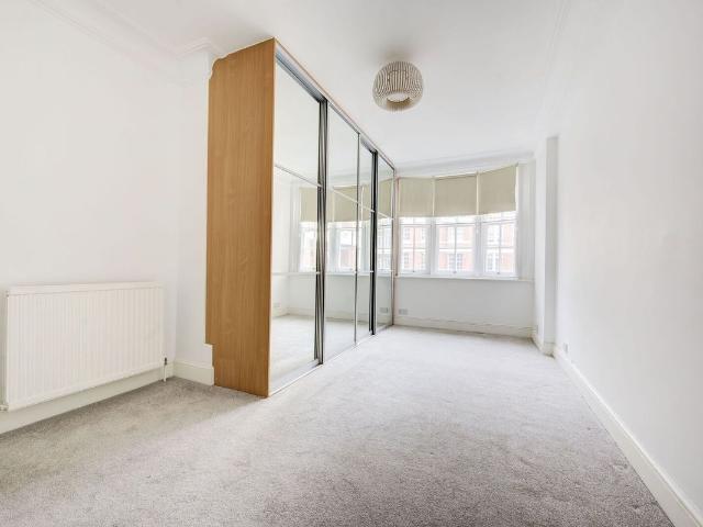 Apartment for rent in St. John's Wood, Greater London