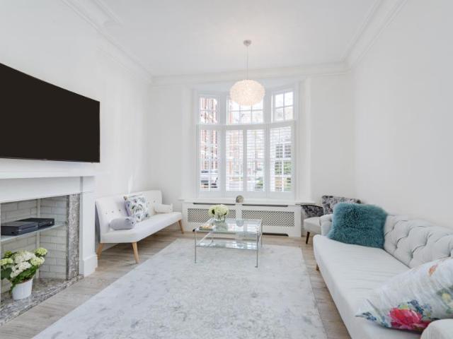 House for rent in St. John's Wood, Greater London