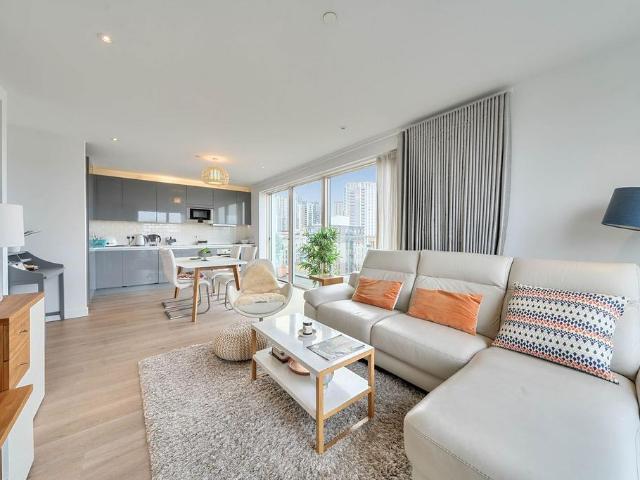 House for rent in Walworth, Greater London