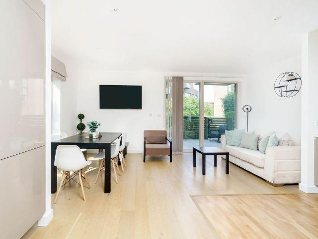Apartment for rent in Walworth, Greater London