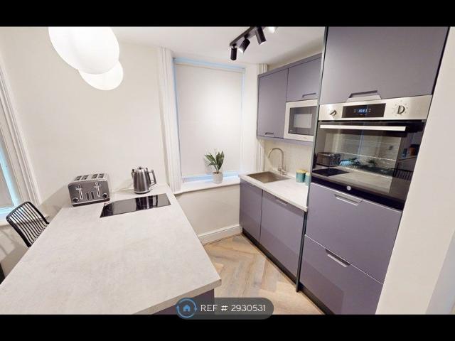 Studio for rent in Chinatown, Calderstones