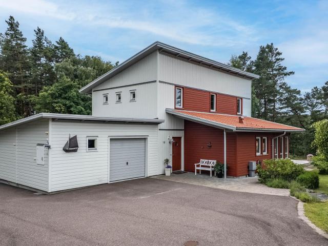 Villa till salu i Västra Götaland